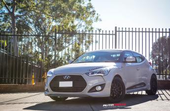 HYUNDAI VELOSTER ROTATE MATTE BLACK 